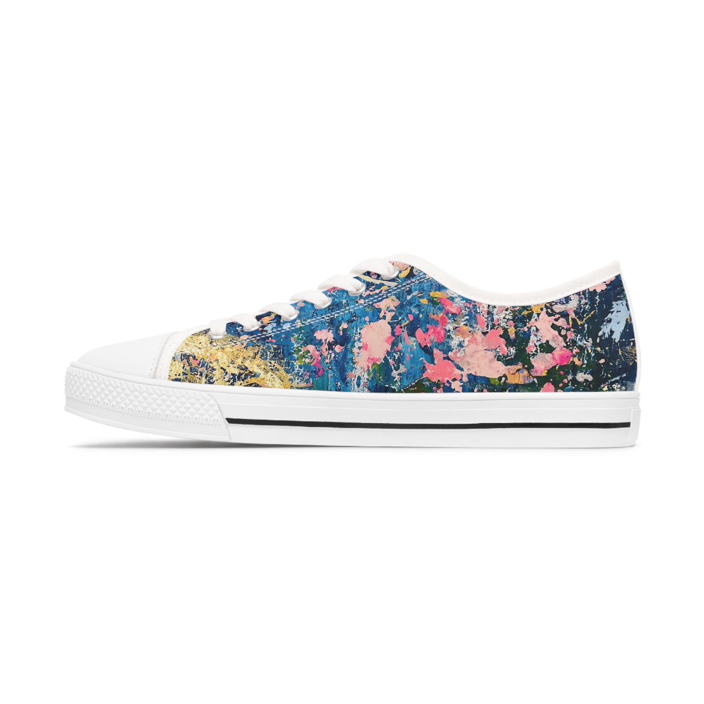 "When Pigs Fly" Women's Low Top Sneakers