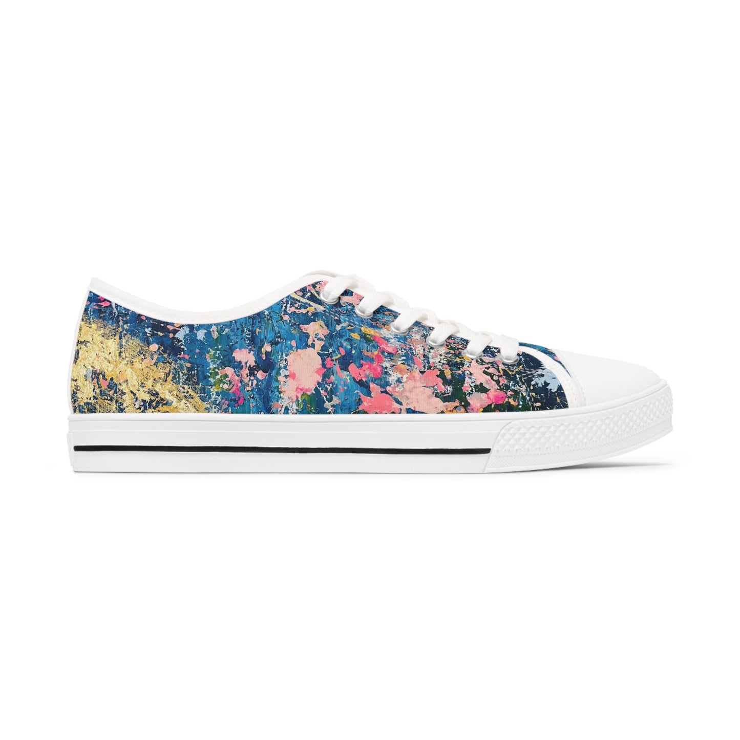 "When Pigs Fly" Women's Low Top Sneakers